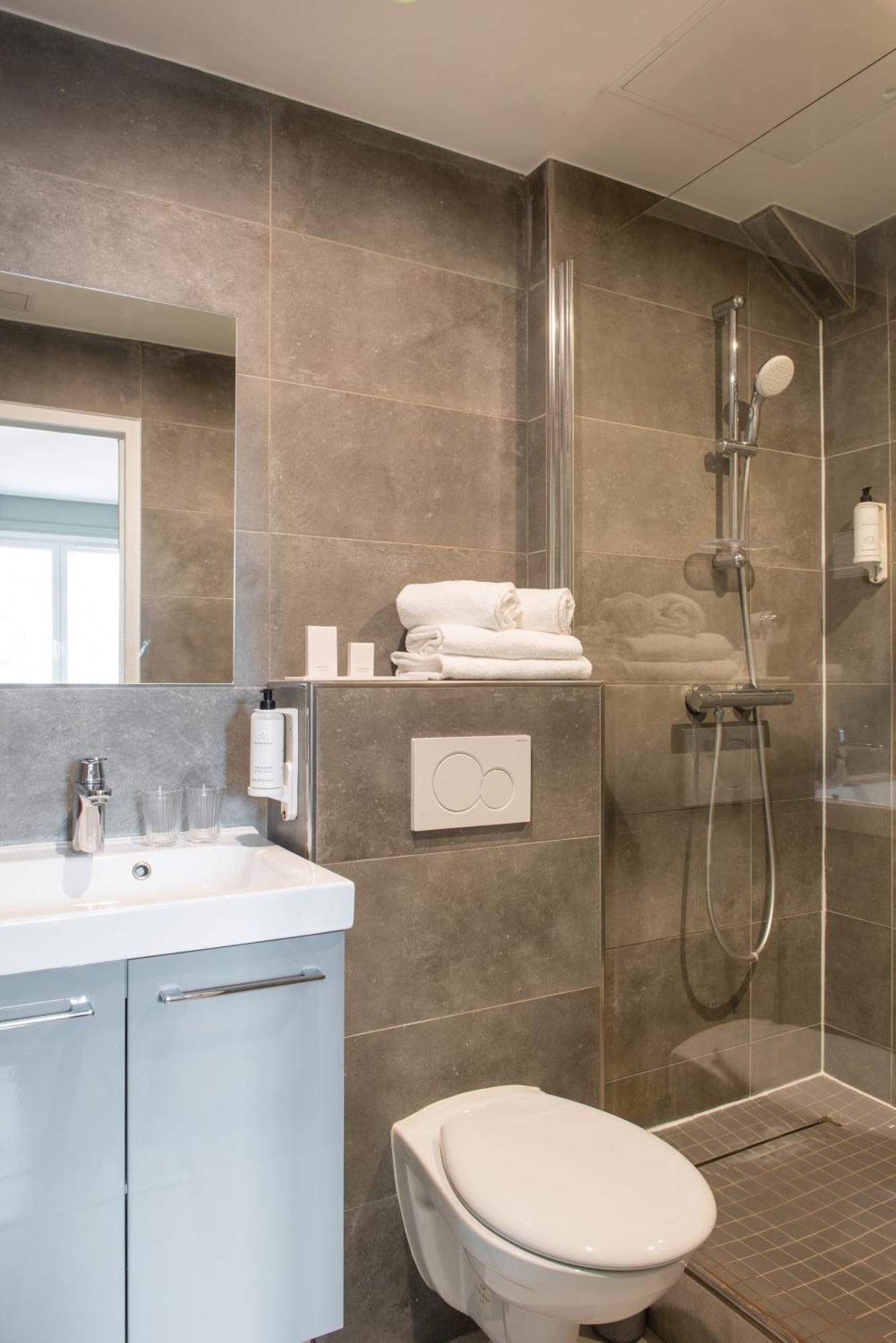 Hotel Avama Prony Paris Rum bild